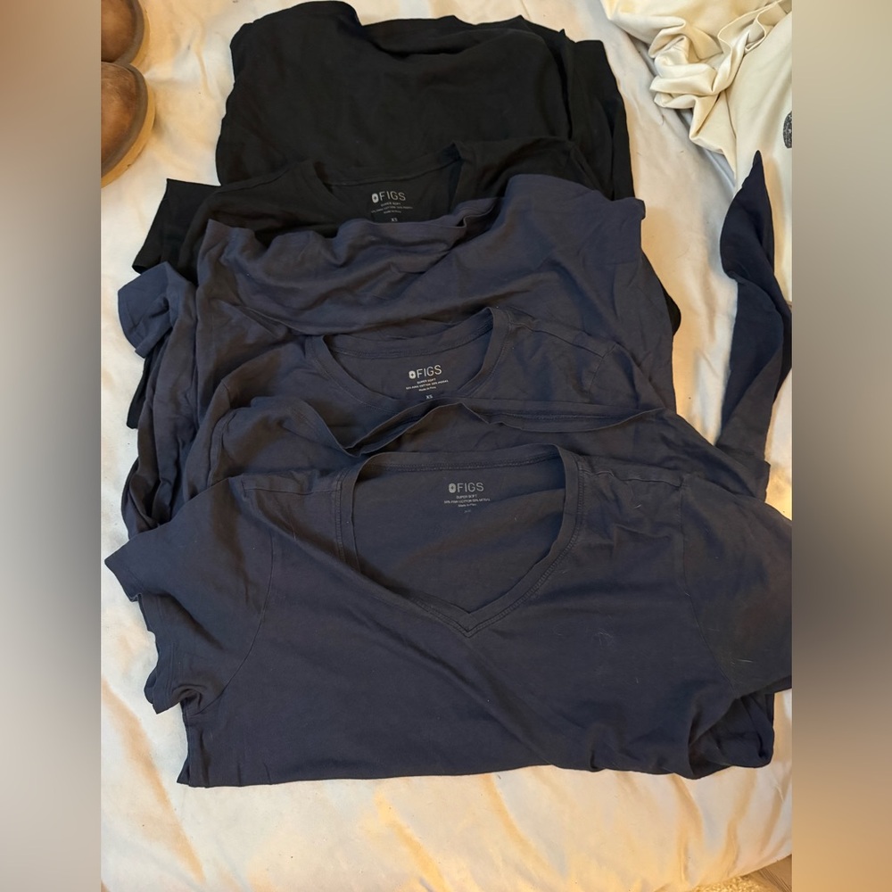 Figs Super soft Top Bundle